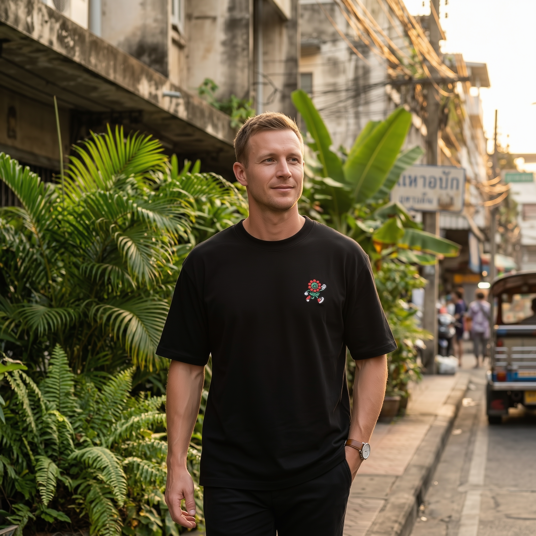 FIOR_embroidered_logo_detail_on_Essential_Tee
